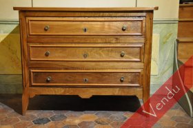 Commode noyer
