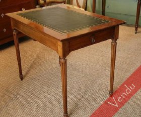 Bureau plat époque Louis XVI