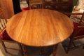 Table ronde à allonges