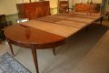 Table ovale à bandeau Directoire en acajou