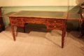 Bureau plat en acajou Restauration