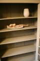 Petite vitrine peinte