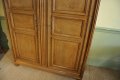 Petite armoire en chêne