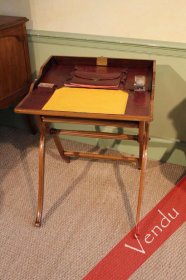 Bureau d'officier 