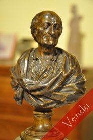 Voltaire en bronze par Jacques Rosset