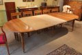Table ronde à allonges