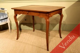 Table cabaret époque Louis XV