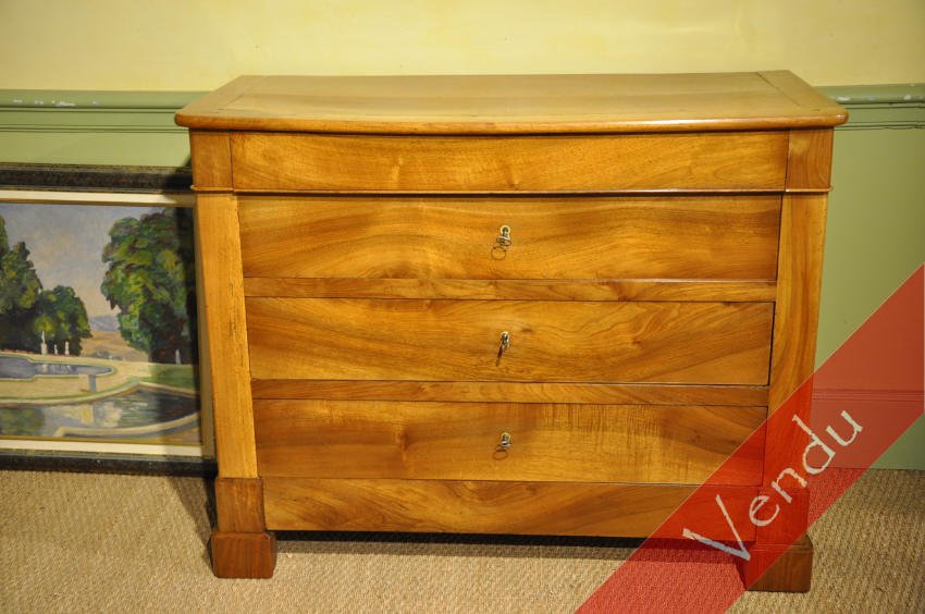 Petite commode noyer Restauration