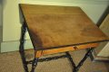 Table noyer Louis XIII