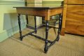 Table noyer Louis XIII