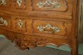 Commode sauteuse époque Louis XV