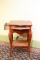 Charmante petite table volante époque Louis XV