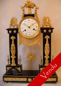 Pendule Louis XVI
