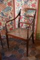 Quatre élégants fauteuils acajou