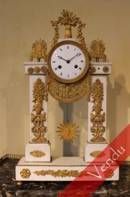 Pendule Louis XVI
