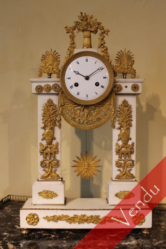 Pendule Louis XVI