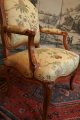 Paire de fauteuils Louis XV à dossiers plats